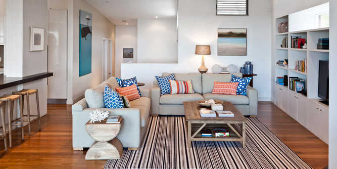 木門聯(lián)姻裝飾和房產(chǎn)公司該如何發(fā)展?