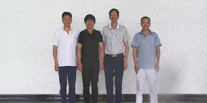 重慶市木門行業協會秘書長走訪好迪涂料及梵美蘭卡定制