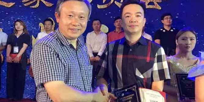 門窗專委會正式成立，圣堡羅再添殊榮