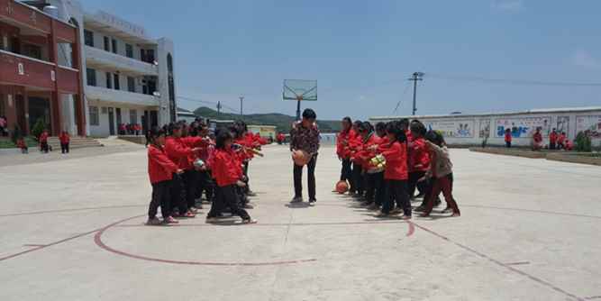 軒尼斯門窗筑臻愛，暖人間！