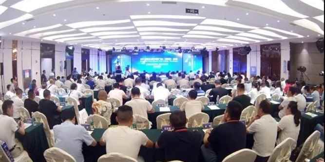 門窗行業(yè)的“萬能膠”——廣州高士亮相2019第三屆中國門業(yè)蓬溪會議