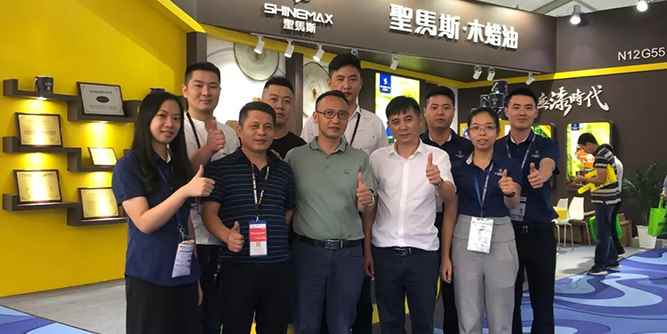 圣馬斯木蠟油驚艷亮相上海浦東家具展，「一塊布涂裝藝術」美學展首秀大捷！