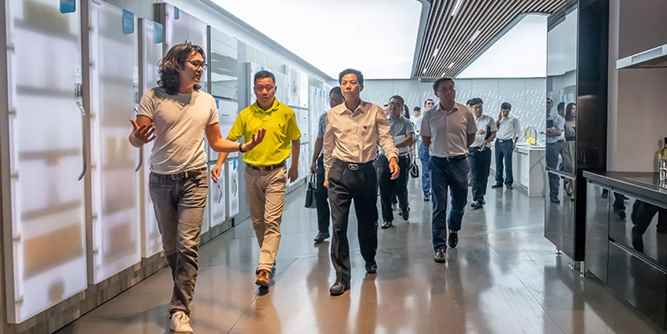 支持企業(yè)做大做強(qiáng) | 順德區(qū)長(zhǎng)彭聰恩等領(lǐng)導(dǎo)到悍高集團(tuán)調(diào)研指導(dǎo)