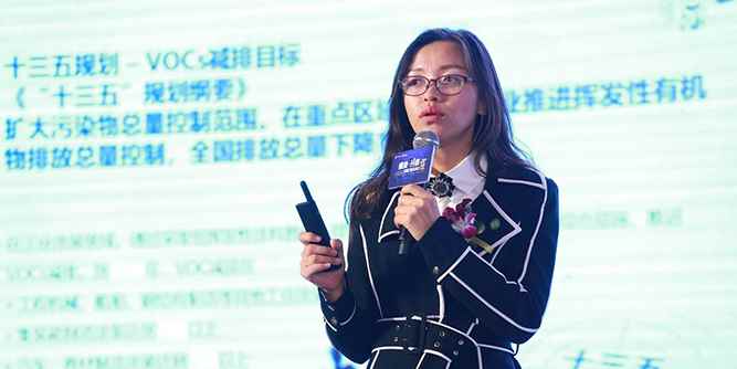 花王水漆，助力木門綠色涂裝