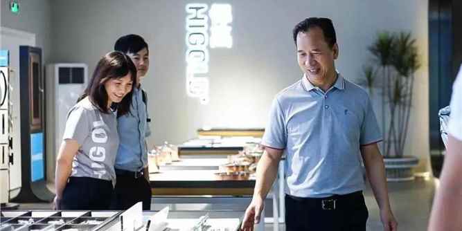 涂人物｜江淦鈞：大器晚成的定制衣柜開創(chuàng)者